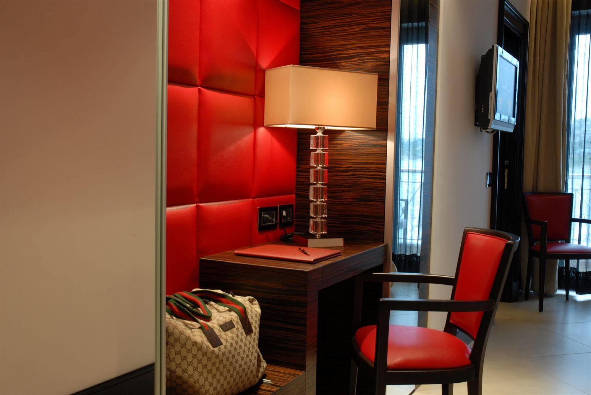 Hotel Excelsior ลามัดดาเลนา ภายนอก รูปภาพ