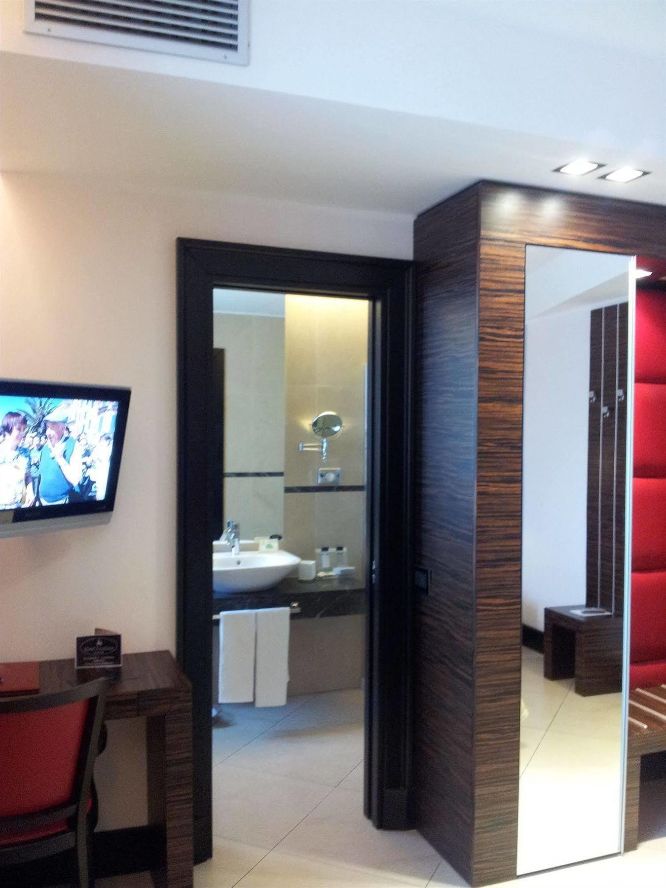 Hotel Excelsior ลามัดดาเลนา ภายนอก รูปภาพ